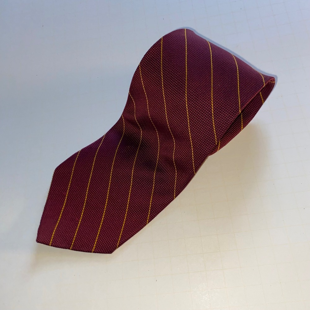Brooks Brothers Makers Silk Tie Burgundy Gold Diagonal Stripe Made in USA